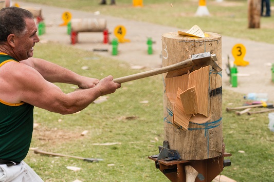 Racing Axe